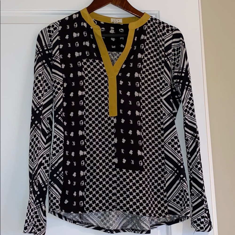 Black And White Patterned Blouse - image 1